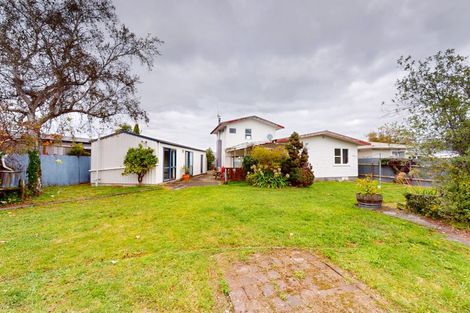 Photo of property in 7 Abraham Crescent, Milson, Palmerston North, 4414