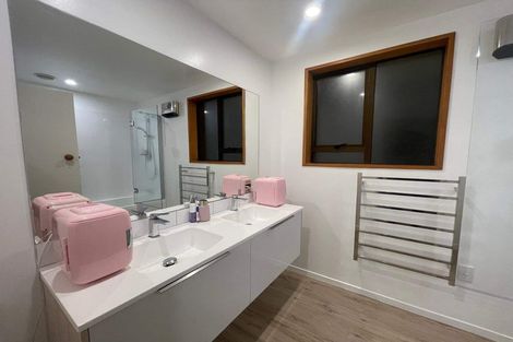 Photo of property in 13 Sandown Street, Waihola, Milton, 9073