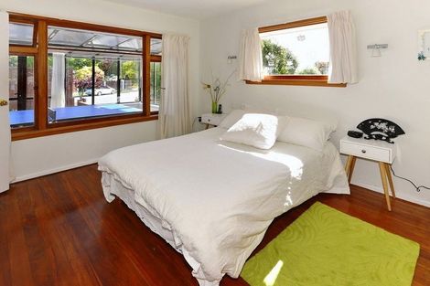 Photo of property in 6 Merton Place, Bryndwr, Christchurch, 8053