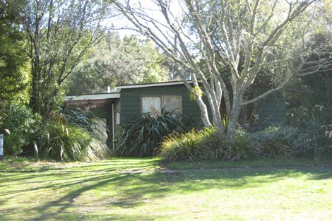 Photo of property in 5 Kaiuru Avenue, Pukawa Bay, Turangi, 3381