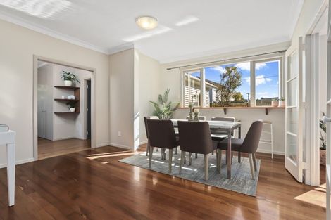 Photo of property in 228 Beach Haven Road, Beach Haven, Auckland, 0626