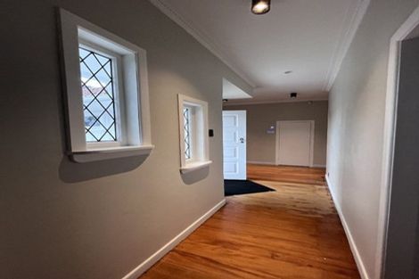 Photo of property in 552 Swanson Road, Ranui, Auckland, 0612