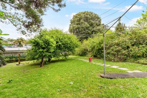 Photo of property in 33 Compton Street, Hillcrest, Auckland, 0627