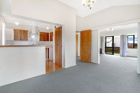 Photo of property in 70 Sandspit Road, Waiuku, 2123