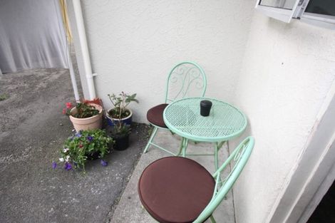 Photo of property in 183-185 Featherston Street, Palmerston North, 4410