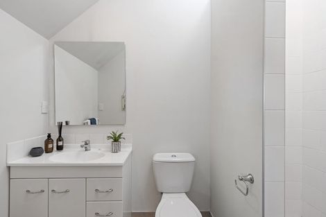 Photo of property in 1/1010 Colombo Street, St Albans, Christchurch, 8014