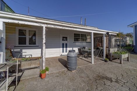 Photo of property in 69 Charlotte Street, Takapau, 4203