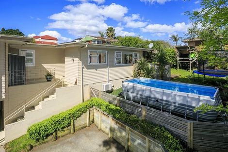 Photo of property in 2/8a Harley Road, Hauraki, Auckland, 0622