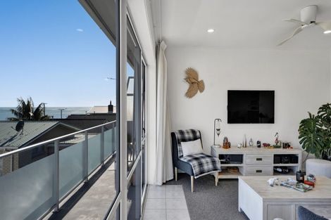 Photo of property in 11b Hine Street, New Plymouth, 4310