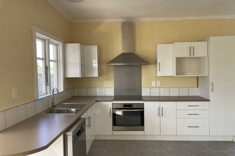 Photo of property in 10 Hargood Street, Woolston, Christchurch, 8062