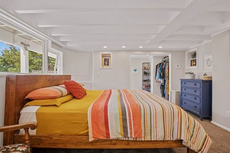 Photo of property in 17 Wyndrum Avenue, Waterloo, Lower Hutt, 5011