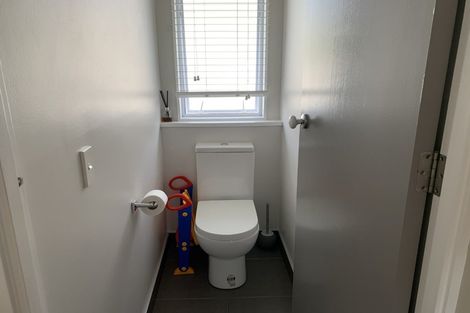 Photo of property in 10a Walbrook Road, Manly, Whangaparaoa, 0930