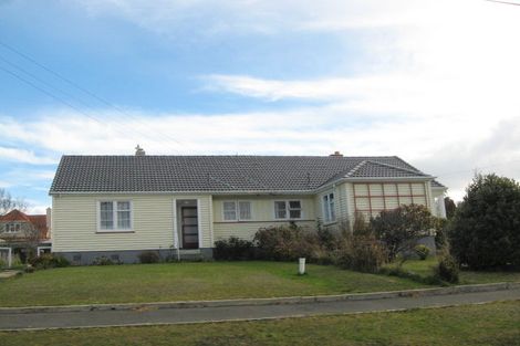 Photo of property in Hou3658980, 33 Puketai Street, Andersons Bay, Dunedin, 9013