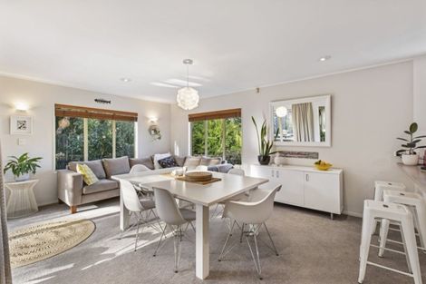 Photo of property in 12 Cashel Place, Torbay, Auckland, 0630