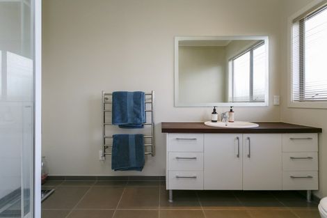 Photo of property in 1/745 Acacia Bay Road, Acacia Bay, Taupo, 3330