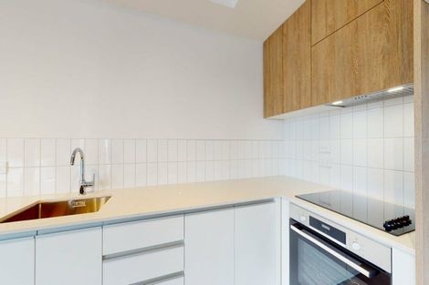 Photo of property in 4/67 Tiketike Way, Brooklyn, Wellington, 6021