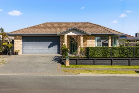 Photo of property in 108 Victory Drive, Wharewaka, Taupo, 3330