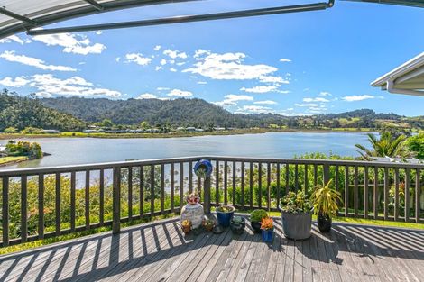 Photo of property in 4 Patton Place, Tairua, 3508