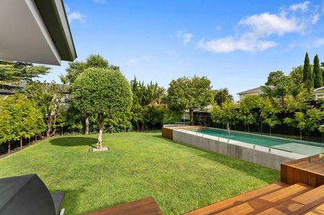 Photo of property in 1 Cedar Road, Mount Eden, Auckland, 1024