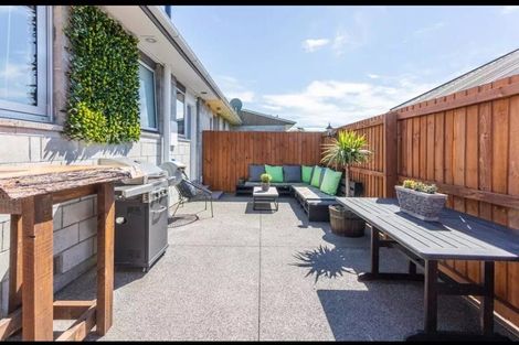 Photo of property in 4/64 Avalon Street, Richmond, Christchurch, 8013