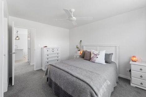 Photo of property in 22a Karewa Parade, Papamoa Beach, Papamoa, 3118