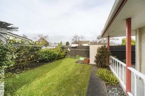 Photo of property in 73 Wood Street, Takaro, Palmerston North, 4410