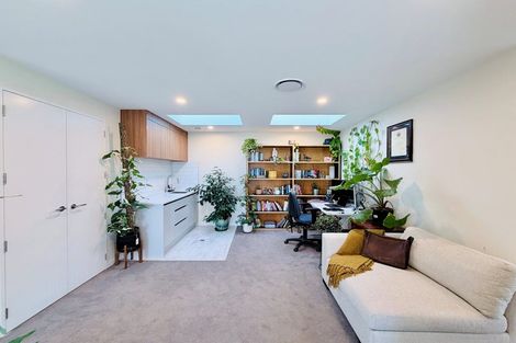 Photo of property in 17 Babos Avenue, Kumeu, 0810