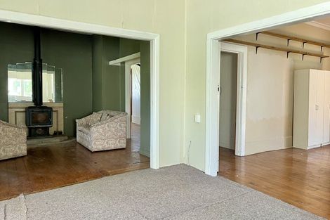 Photo of property in 31 Brougham Street, Westport, 7825