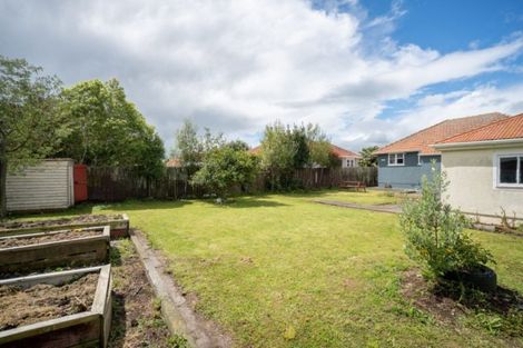 Photo of property in 25 Andrew Avenue, Roslyn, Palmerston North, 4414