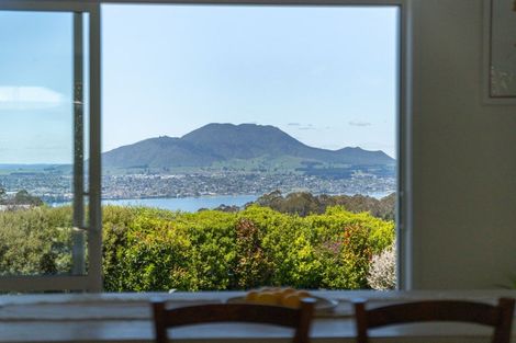 Photo of property in 48 Stewart Glen, Acacia Bay, Taupo, 3385