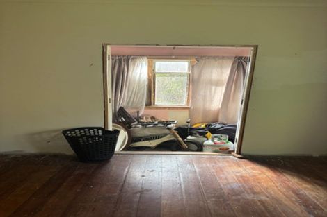 Photo of property in 7 Fraser Street, Wainuiomata, Lower Hutt, 5014