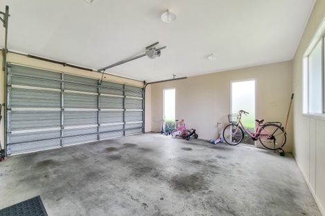 Photo of property in 38 Owhatiura Drive, Lynmore, Rotorua, 3010