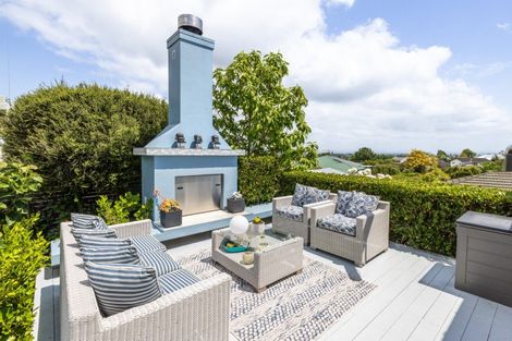 Photo of property in 24 Simla Avenue, Havelock North, 4130