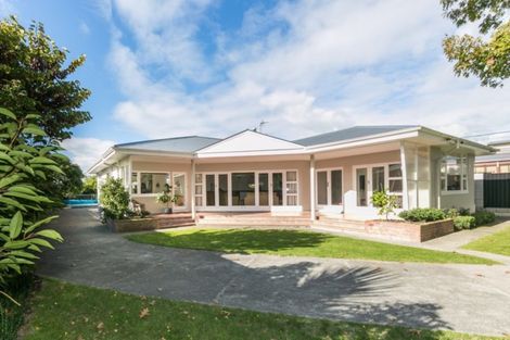 Photo of property in 13 Avenue Road, Greenmeadows, Napier, 4112
