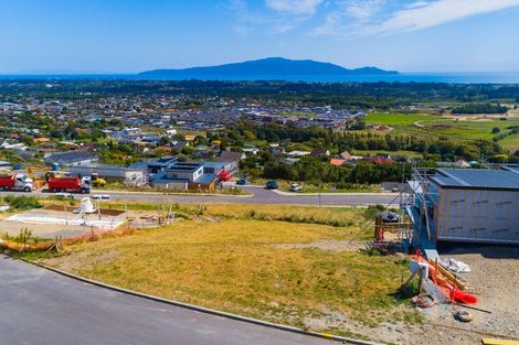 Photo of property in 5 Whio Place, Waikanae, 5036