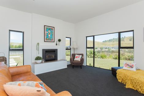 Photo of property in 8 Ferris Crescent, Wainui, Gisborne, 4010