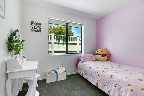 Photo of property in 27 Smith Street, Lepperton, New Plymouth, 4373