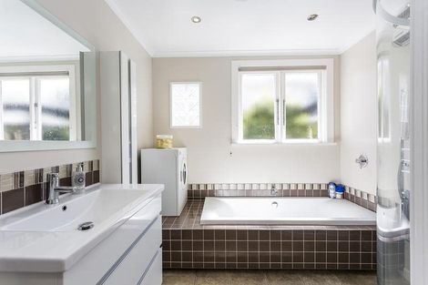 Photo of property in 12 Bright Street, Belleknowes, Dunedin, 9011