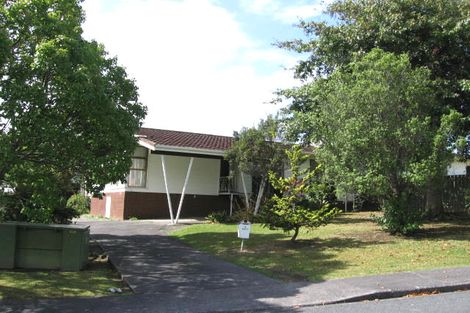 Photo of property in 2 Pankhurst Place, Sunnyvale, Auckland, 0612