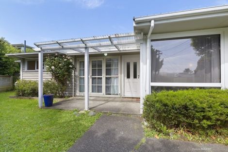 Photo of property in 202 Townsend Road, Miramar, Wellington, 6022