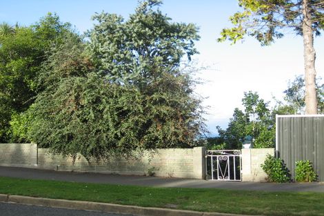 Photo of property in 13 Seaview Terrace, Kew, Dunedin, 9012