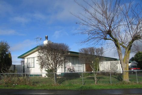 Photo of property in 3 Scarborough Road, Flaxmere, Hastings, 4120