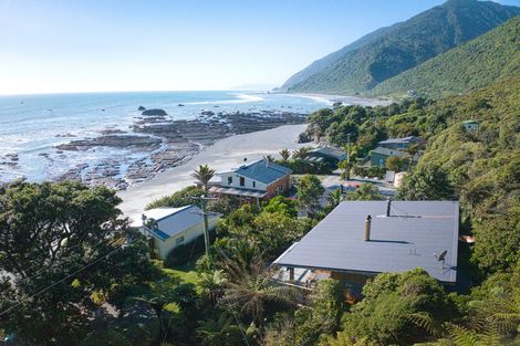 Photo of property in 1843f Coast Road, Barrytown, Runanga, 7873