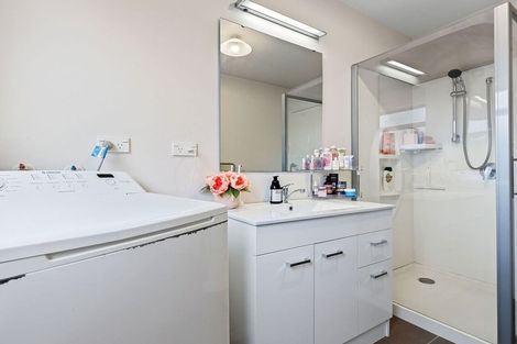 Photo of property in 4/9 Meredith Street, Addington, Christchurch, 8024