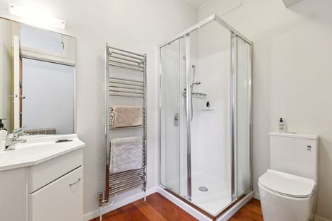 Photo of property in 5 Friend Street, Karori, Wellington, 6012