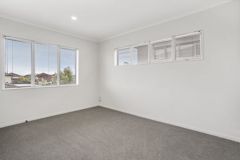 Photo of property in 115 Baverstock Road, Flat Bush, Auckland, 2016