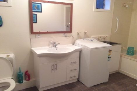 Photo of property in 23 Lincoln Terrace, Hokowhitu, Palmerston North, 4410