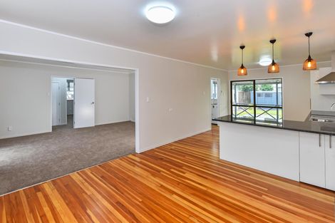 Photo of property in 50 Aarts Avenue, Manurewa, Auckland, 2102