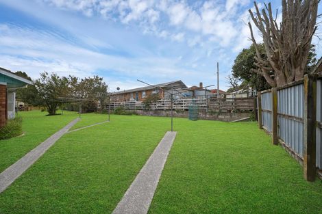 Photo of property in 2/62 Great South Road, Papatoetoe, Auckland, 2025