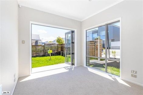 Photo of property in 9 Weta Road, Hobsonville, Auckland, 0616